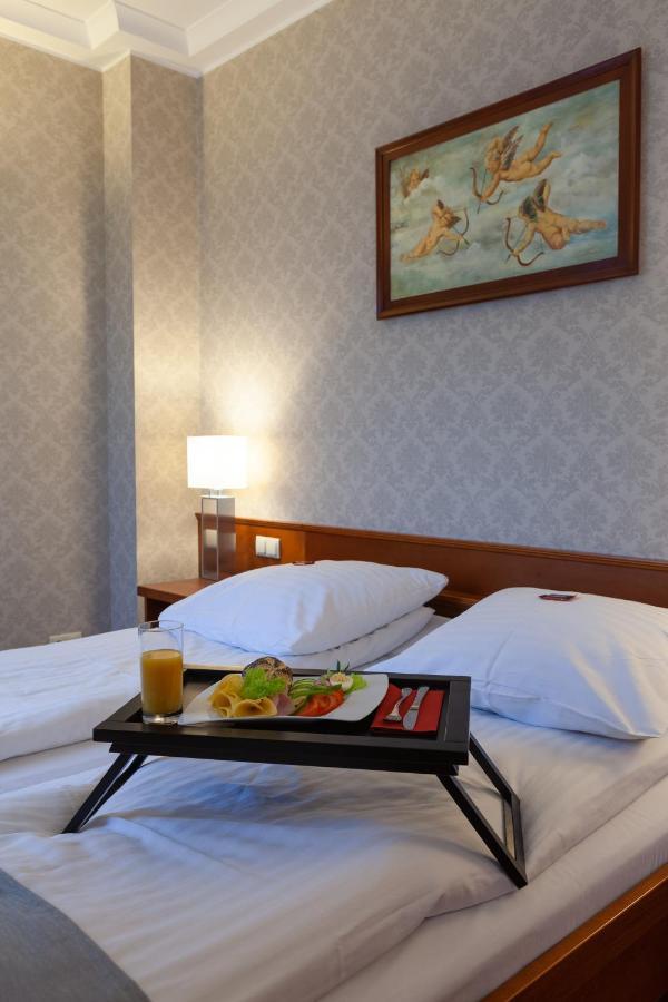 Eurohotel スバジェンツ エクステリア 写真